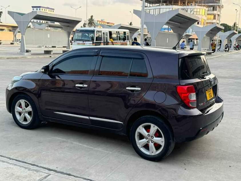 used toyota ist