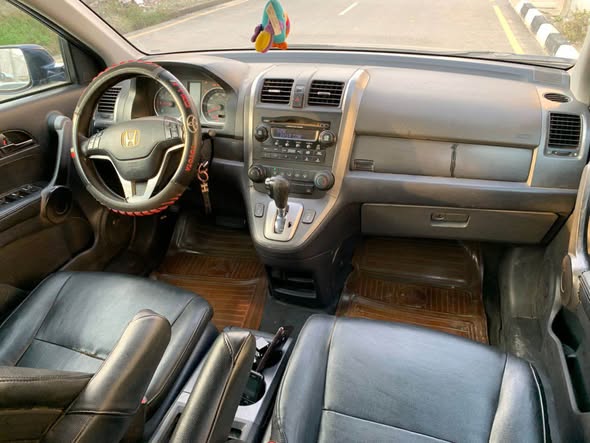 A picture of Distress sale clean 2007 Honda CRV 4 5m naira only