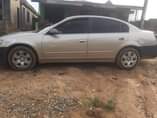A picture of Nissan altima 05 model