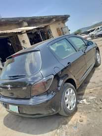 A picture of Peugeot 307 buy and drive