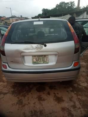 A picture of Nissan Tino automatic transmission untouched engine and gear only ac