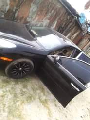 A picture of Clean and sharp Es lexus 300 upgraded to 330 available