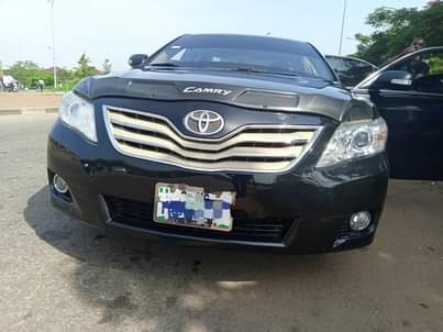 A picture of 2011 TOYOTA CAMRY