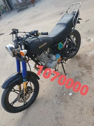A picture of Haojue cc 125 8 haina kipengele