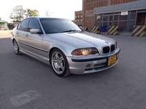 classifieds/cars bmw