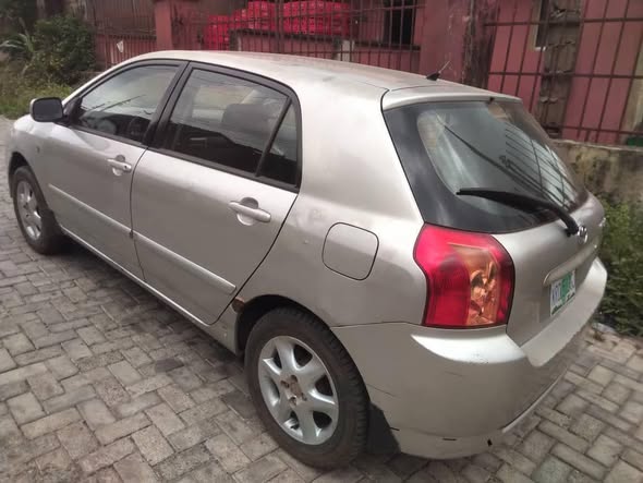 A picture of Toyota Corolla Hatchback 2006 Clean and well maintained Engine gear