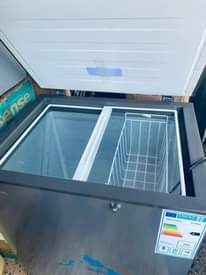 A picture of Hisense 200 ltrs deep freezer