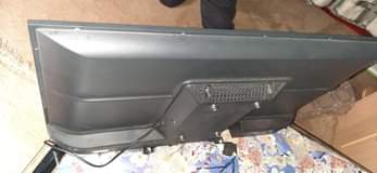 A picture of 32INCHES HISENSE DIGITAL FRAMELESS NO STANDS