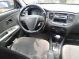 A picture of 08 sharp kia Rio First body