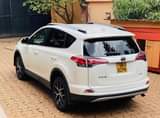 A picture of Rav4 2016 diesel 110m