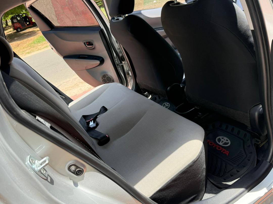A picture of TOYOTA VITZ III EDITION