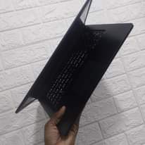 A picture of 8th Generation Slim laptop dell core i5