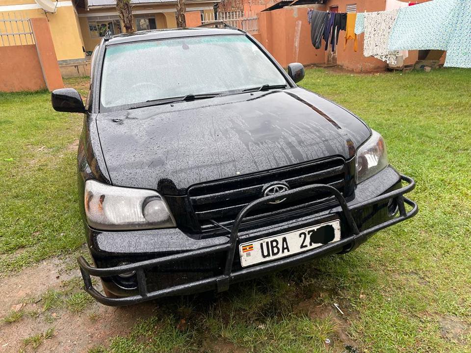 A picture of Toyota Kluger on sale at 17m Ugx now now