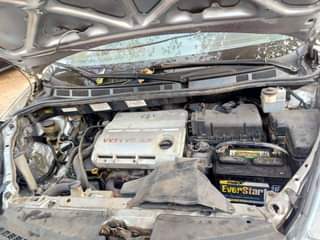 A picture of Toyota sienna 2004