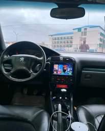 A picture of PEUGEOT 406