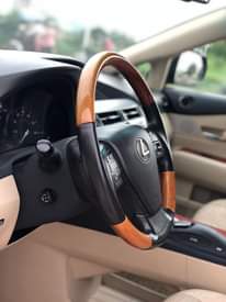 A picture of Lexus Rx350