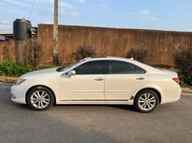 A picture of Lexus es 350