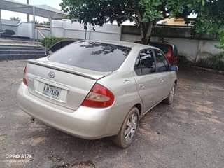 A picture of 2003 Toyota Prius Sedan