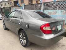 A picture of Camry 04 standard tokunbo everything working perfectly going for 1