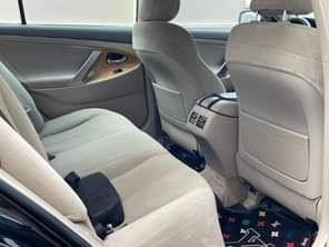 A picture of WOW This is premium standard Toyota Camry 2007 model xle