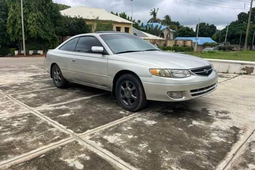 A picture of 2002 TOYOTA SOLARA WITH DUTY