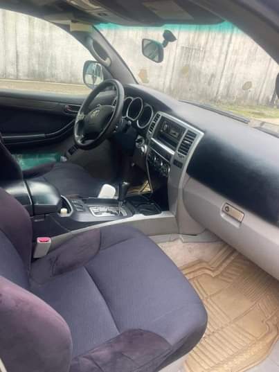 A picture of TOKUNBO STANDARD TOYOTA 4RUNNER LIMITED 2005MODEL REGISTERD Location IKOYI OBALENDE