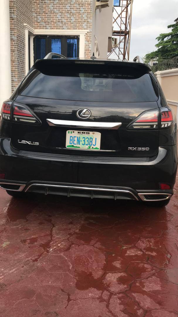 A picture of Distress 013 to 015 Lexus RS350