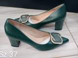 A picture of Heels