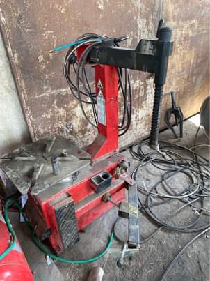 A picture of Tire changer