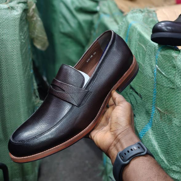 A picture of Men s shoes
