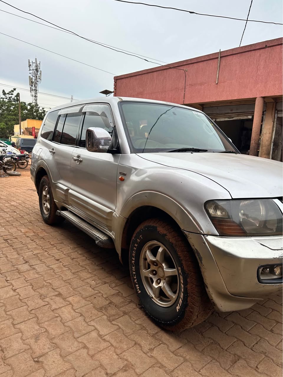 A picture of Pajero DIESEL