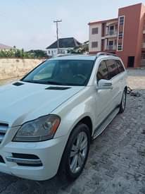 A picture of Nigerian Used Benz GL 450 2012