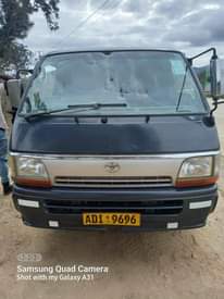 used toyota hiace