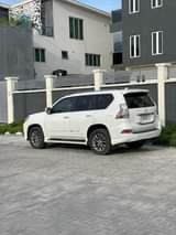 A picture of 2014 Lexus GX460 Premium
