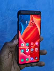A picture of OPPO FIND X duos