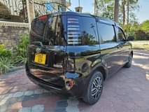A picture of TOYOTA SIENTA