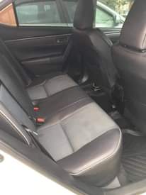 A picture of 2015 Toyota Corolla 1