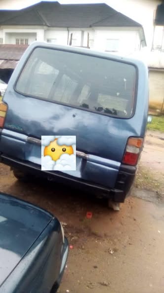 A picture of Car