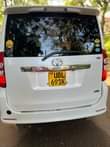 A picture of Toyota Noah 2010 Si Version