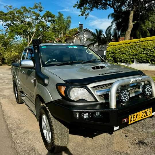 used toyota hilux