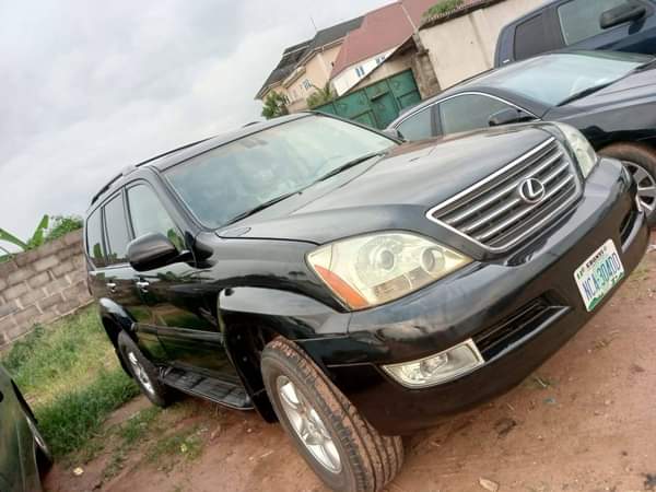 A picture of Extremely Clean Lexus Gx470 Everything is working perfectly fine Owerri