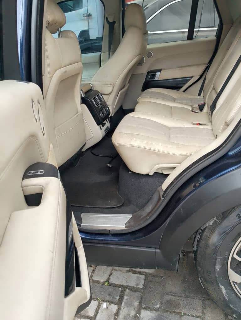 A picture of Range Rover hse 2014