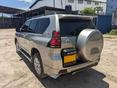 A picture of Prado 150
