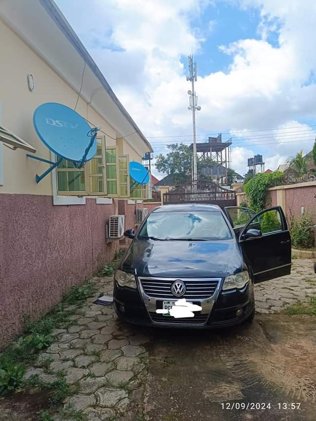 A picture of Volkswagen Passat 08 FSI non turbo in great condition