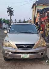 A picture of 2005 Kia Sorento
