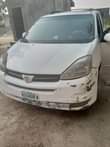A picture of First body seina 2005 model Engine is taping Buy and