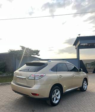 A picture of First body 2010 Lexus Rx350