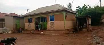 A picture of Kawanda urgent sale