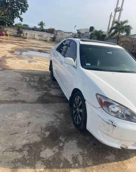 A picture of Buy and Fix Toyota Camry 2004 V6 Engine