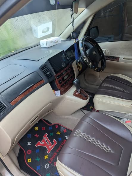 A picture of Toyota spacio imenyooka sana